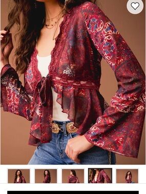 Gimmicks Front Tie Ruffle Top